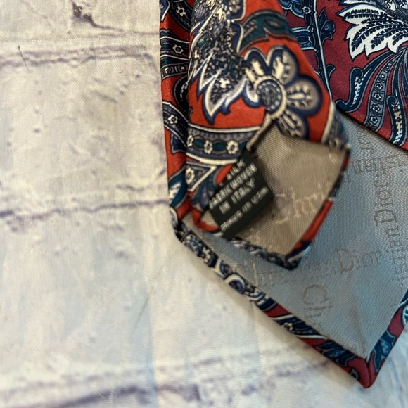 CHRISTIAN DIOR LOT OF (3) PATTERN MENS SILK TIES POLKA DOTS/PAISLEY/TINY PRINT - Picture 9 of 12